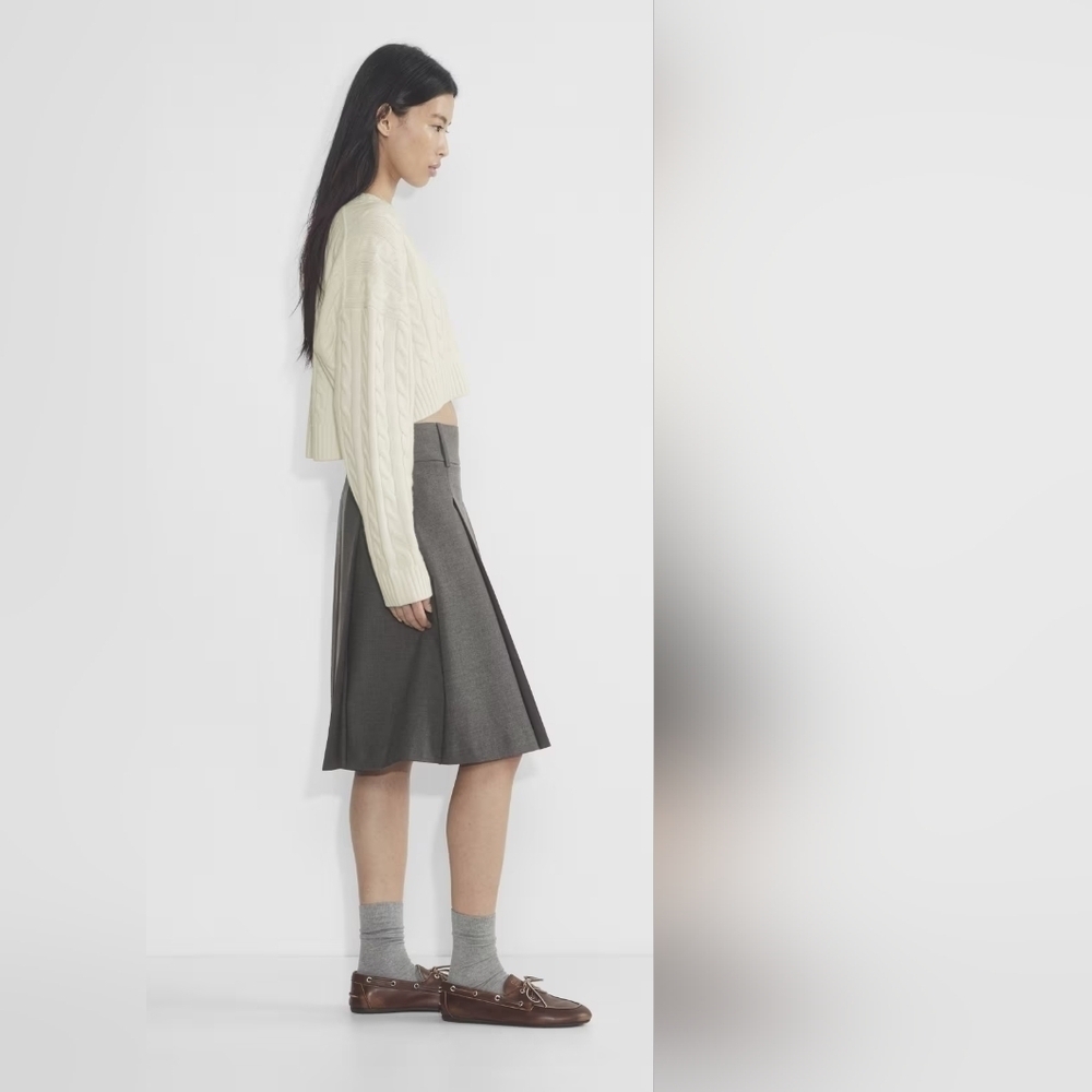 Aritzia Sunday Best Peggy Cropped Sweater, Wool Cotton, Cream, Oversized Size XS - Picture 5 of 12